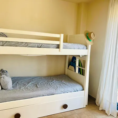 La Cala, Pax 5, 2d, Wifi, Pool, Tennis And Excellent Location