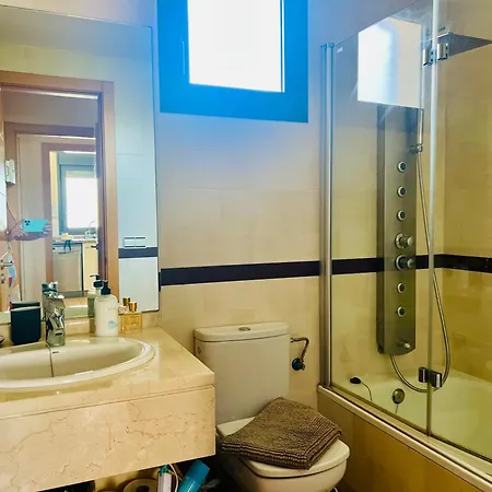 Apartment La Cala, Pax 5, 2d, Wifi, Pool, Tennis And Excellent Location