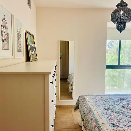 La Cala, Pax 5, 2d, Wifi, Pool, Tennis And Excellent Location
