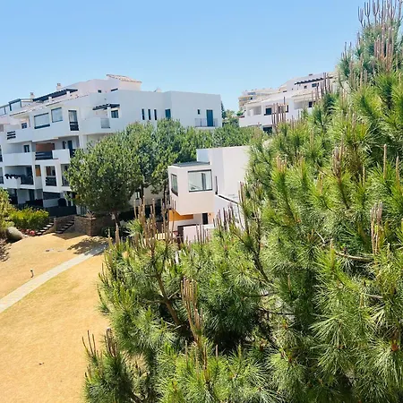 Apartment La Cala, Pax 5, 2d, Wifi, Pool, Tennis And Excellent Location